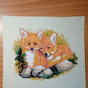 New Handmade Embroidered picture "Fox Family" 20 cm x 16 cm Cross Stitch